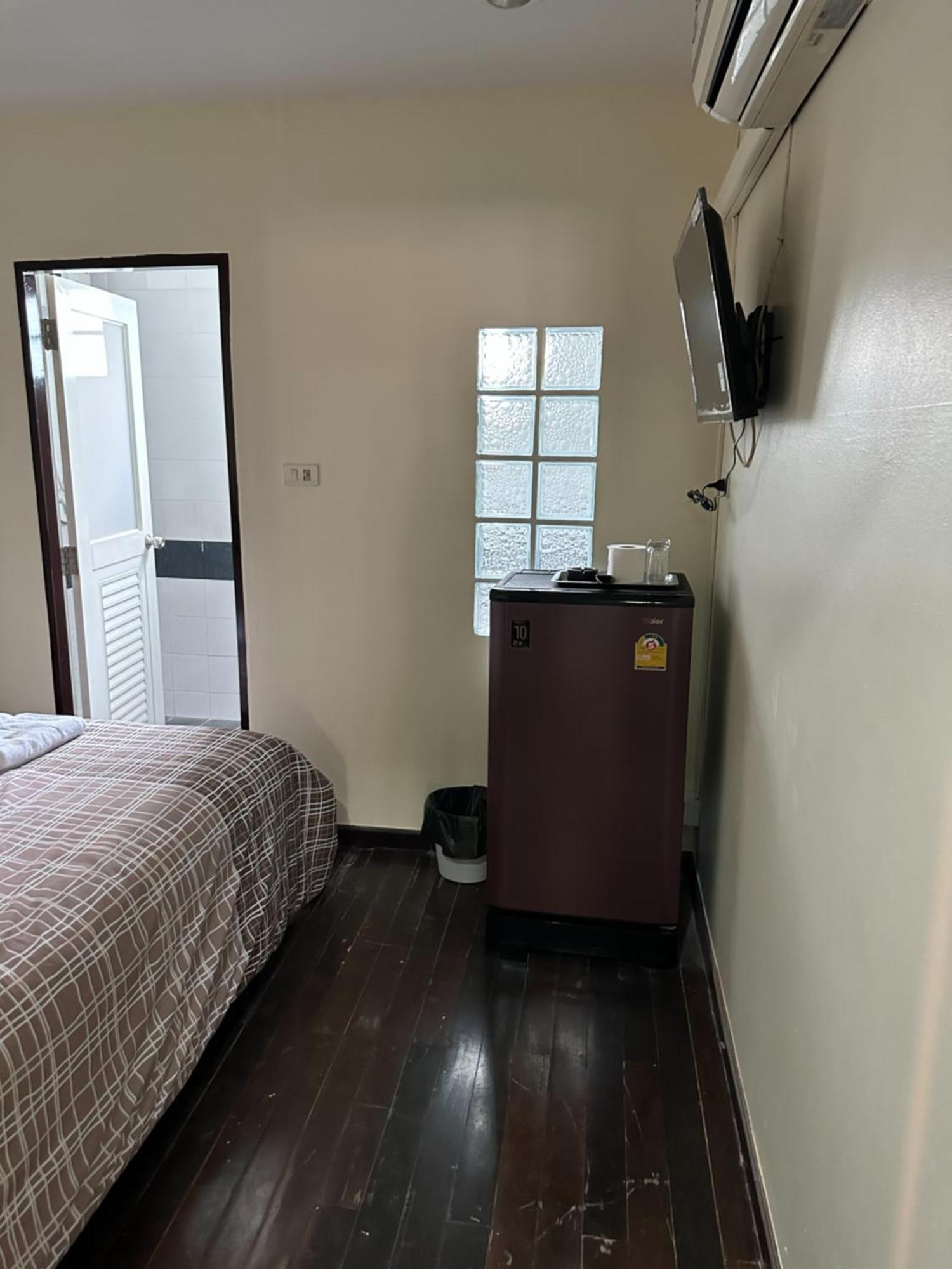 Orchid House Hotel Bangkok Ngoại thất bức ảnh