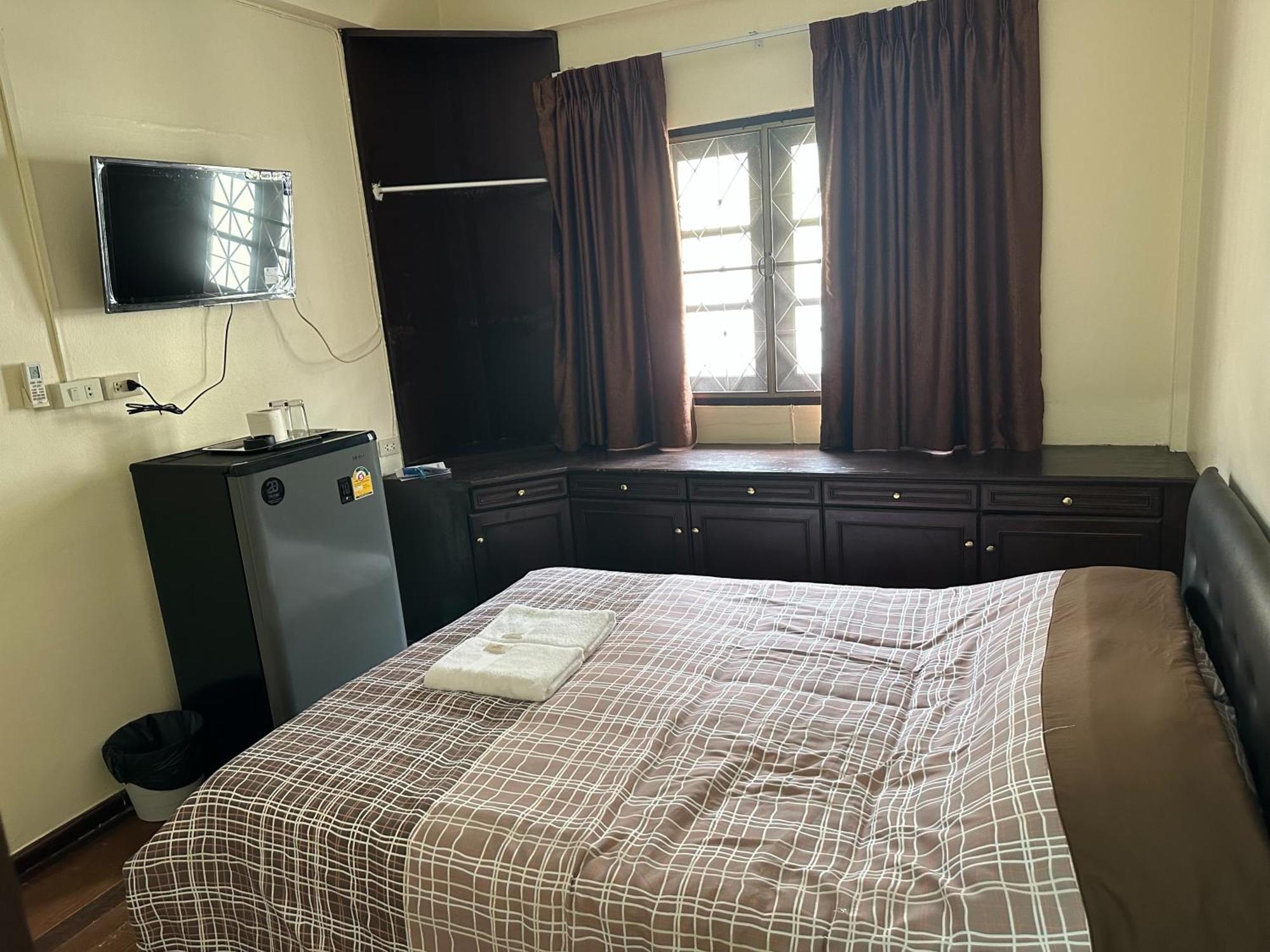 Orchid House Hotel Bangkok Ngoại thất bức ảnh